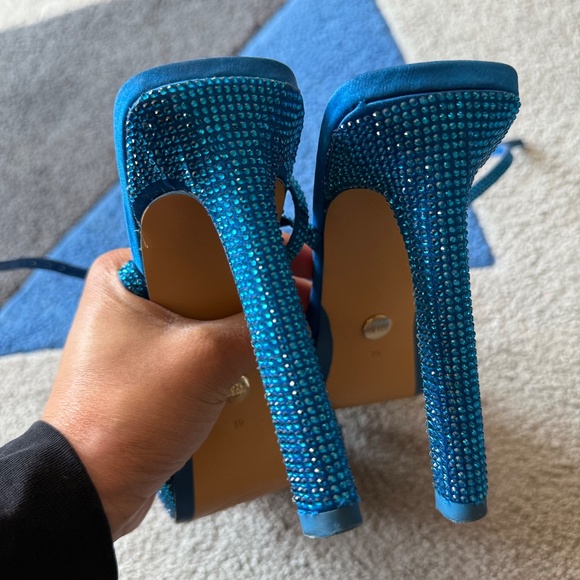 Zara Glam Rhinestone High Heel Sandals โ Size 39 LIKE NEW- - Picture 5 of 10